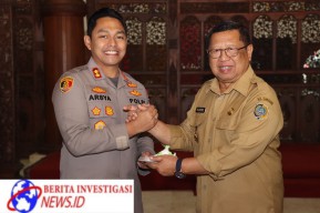 Awali Tugas Kapolres Tulungagung Beri Surprise di Hari Ultah Bupati