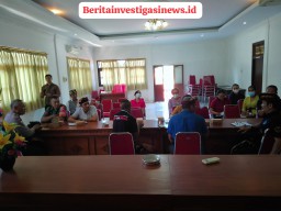 Koptu I Komang Sudarnita Hadiri Rapat Operasional Unit IBM Desa Serongga