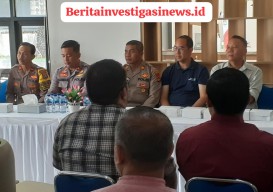 Jalin Kemitraan di Jumat Curhat Perkenalkan Aplikasi Polisi Banjar Hebat ke Masyarakat