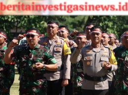 Sinergitas TNI-POLRI Bersama Masyarakat Sambut Hari Kemerdekaan RI