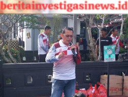 Rutan Gianyar Serahkan Hadiah Bagi Pemenang Lomba Tradisional Sambil NGOPI