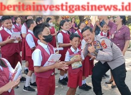 Polsek Denbar Amplikasikan Program Polri Peduli Budaya Literasi Dalka Distribusi Buku Sampai Pelosok Negeri