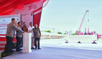 Kapolda Jatim Letakkan Batu Pertama Ground Breaking Bangunan Kantor Polri di Kawasan Industri dan Pelabuhan JIIPE