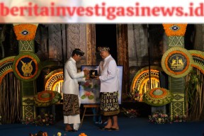 Kasau Terima Penghargaan Ksatria Padma Dirgantara dari Puri Ageng Blahbatuh