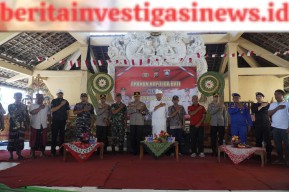 Tatap Muka Langsung, Kapolda Bali Temui Personil Polisi Banjar Nusa Penida