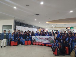 PT. CHAtour Travel Komitmen Terbangkan Puluhan Jamaah Arofah Mina