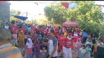 Dengan Puluhan Hadiah, Warga Merapi Gang 02 Sampang Antusias Ikuti JJS