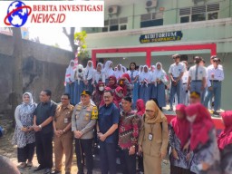 Pembukaan Pintu Gerbang SMK 2 Prapanca di Iringi Senyum Lebar Para Pelajar