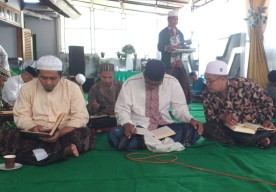 Kajian Bedah Kitab Bersama Ulama, Mubaligh Bripka Mustaqim Romli Pesan Bondowoso Kondusif