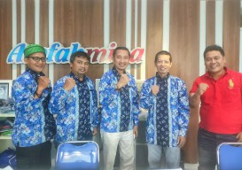 Arofahmina Berangkatkan Puluhan Jama'ah Gelombang 9, Bangkit Lebih Hebat