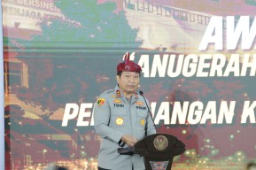 Sinergitas Tiga Pilar Raih Penghargaan Anugerah Patriot Jawi Wetan