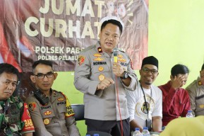 Polres Pelabuhan Tanjung Perak Gelar Jumat Curhat, Polisi: Serap Aspirasi Warga Nyamplungan Demi Kondusifitas