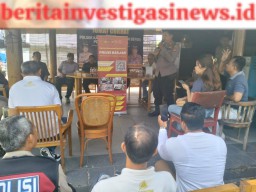 Jumat Curhat Polsek Benoa Serap Aspirasi dari Karyawan PT. Indonusa
