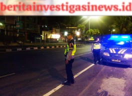 Malam Minggu Rawan Gangguan Kamtibmas Polsek Kuta Antisipasi Melalui Blue Light Patrol