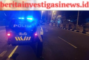 Patroli Polsek Denut Dengan Lampu Biru Menyala CGK