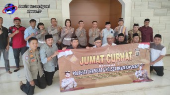 Polsek Denbar Bersama Polresta Denpasar Gelar Jumat Curhat Jalin Silaturahmi Dengan Masyarakat