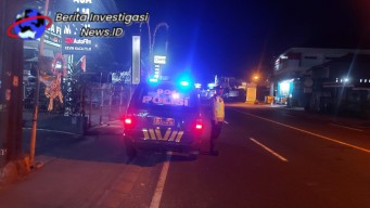 Kapolsek Denut Pimpin Patroli Cahaya Biru "Blue Light Patrol"