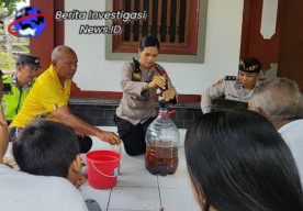 Kapolsek Densel Sosialisasi Kelola Sampah Yang Baik, Ajak Masyarakat Jaga Lingkungan