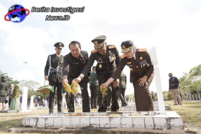 Pangdam IX Udayana Pimpin Ziarah Nasional di TMP Pancaka Tirta Dalam Rangka HUT Ke 78 TNI
