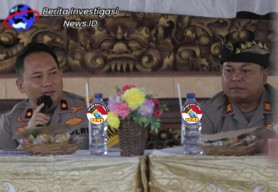 Jumat Wakapolres Buleleng Berbincang Dengan Warga Desa Kubutambahan