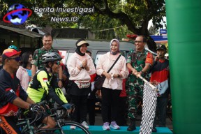 Meriahkan HUT ke 78 TNI Korem 163 WSA Gelar Olahraga Bersama Masyarakat