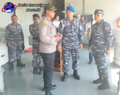 Kapolsek Benoa Atensi Kunjungan Panglima TNI Ke Pelabuhan Benoa