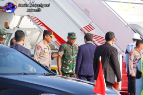 Pangdam IX Udayana/Dansatgas Pamwil KTT AIS Turut Mengantar Keberangkatan Presiden RI