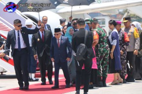 Kapolda Bali Sambut Kedatangan Wapres RI