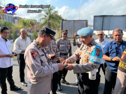 Sipropam Periksa Surat Kelengkapan Diri Anggota Polres Bandara Ngurah Rai