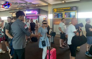 Ijin Tinggalnya Melebihi Ketentuan Gadis Australia Dideportasi