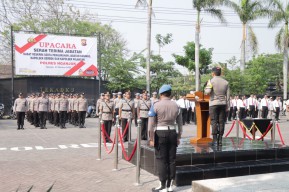 Kapolres Nganjuk Pimpin Sertijab Kasat Reskrim Serta Pengukuhan Jabatan Kasiwas, Kapolsek Berbek dan Wilangan