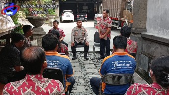 Jumat Curhat Polsek Denbar Serap Aspirasi dan Keluhan Masyarakat