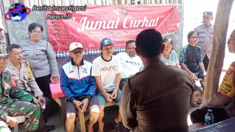 Warga Pantai Biaung Warga Pantai Biaung dan Polsek Dentim Berbagi Pengalaman pada Jumat Curhatdan Polsek Dentim Berbagi Pengalaman pada Jumat Curhat