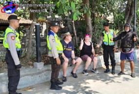 KRYD Dialogis Dengan Wisatawan Polsek Densel Ciptakan Rasa Aman dan Nyaman