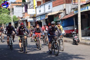 Kapolres AKBP Teguh Priyo Wasono Pimpin Gowes Kamtibmas Polres Badung
