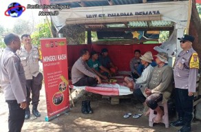 Polsek Dentim di Minggu Kasih Lestarikan Keamanan Lingkungan dan Bakti Sosial