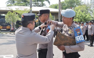 Polres Nganjuk Gelar Upacara Pembukaan Latihan Kerja 48 Siswa Diktuk Bintara Polri, Kapolres Ingatkan untuk Jaga Netralitas