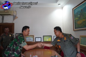 Jaga Sinergitas, Staf Kodam IX Udayana Silaturahmi Dengan Kepala Satpol PP Kota Denpasar