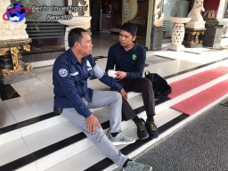 Pastikan Kesehatan Baik, Anggota Kasubsatgas Dokes OMB Agung Cek Kesehatan Personil