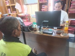 Warga Tani Situbondo Apresiasi Polisi Yang Berhasil Menangkap Terduga Pencuri Mesin Pompa Air