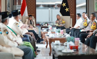 Kolaborasi Polda Jatim Bersama Dai Kamtibmas Ciptakan Situasi Kamtibmas Yang Aman dan Kondusif
