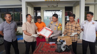 Bermodus Paket Kopi, Seorang Kurir 1 Kilogram Sabu Dibekuk Satresnarkoba Polres Bangkalan