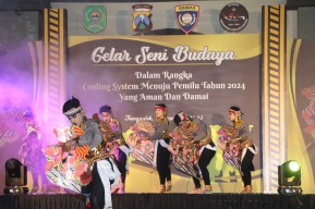 Gelar Seni Budaya Kapolres Trenggalek Ajak Masyarakat Sukseskan Pemilu Damai