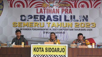 Jelang Nataru, Kapolresta Sidoarjo AKBP Christian Tobing Pimpin Latpra Ops Lilin Semeru 2023