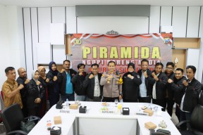 Pupuk Sinergitas Bersama Media, Polres Sumenep Gelar Piramida