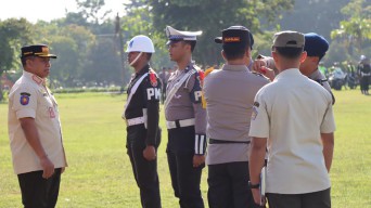 Pengaman Nataru, Polda Bali Gelar Pasukan Operasi Lilin Agung 2023
