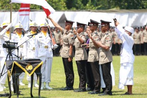 Jelang Pemilu 2024, Kapolda Jatim Lantik 841 Bintara Polri