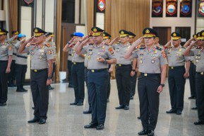 Kapolri Naikkan Pangkat 45 Pati Polri, Ada Satu Polwan Jadi Jenderal