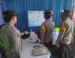 Cek Lansung Pos Pengamanan Nataru, Kapolres Badung Berikan Rasa Aman 