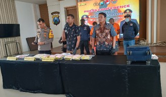 Dua Pengedar Narkotika Lintas Provinsi Berhasil Ditangkap Satresnarkoba Polrestabes Surabaya